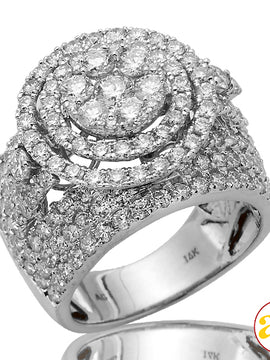 14KW 4.00CTW DIAMOND ROUND CLUSTER RING WITH DOUBL