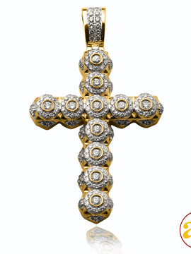 14KY 2.15CTW DIAMOND CROSS PENDANT - ROUND CLUSTER