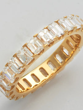 14KY 4.05CTW EMERALD DIAMOND ETERNITY BAND