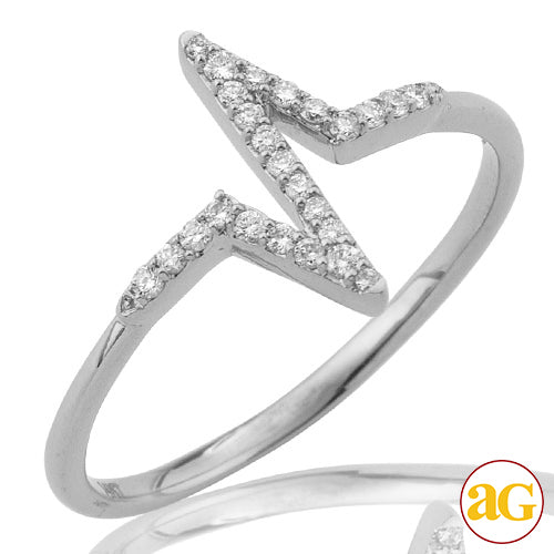 14KW 0.11CTW DIAMOND HEARTBEAT RING